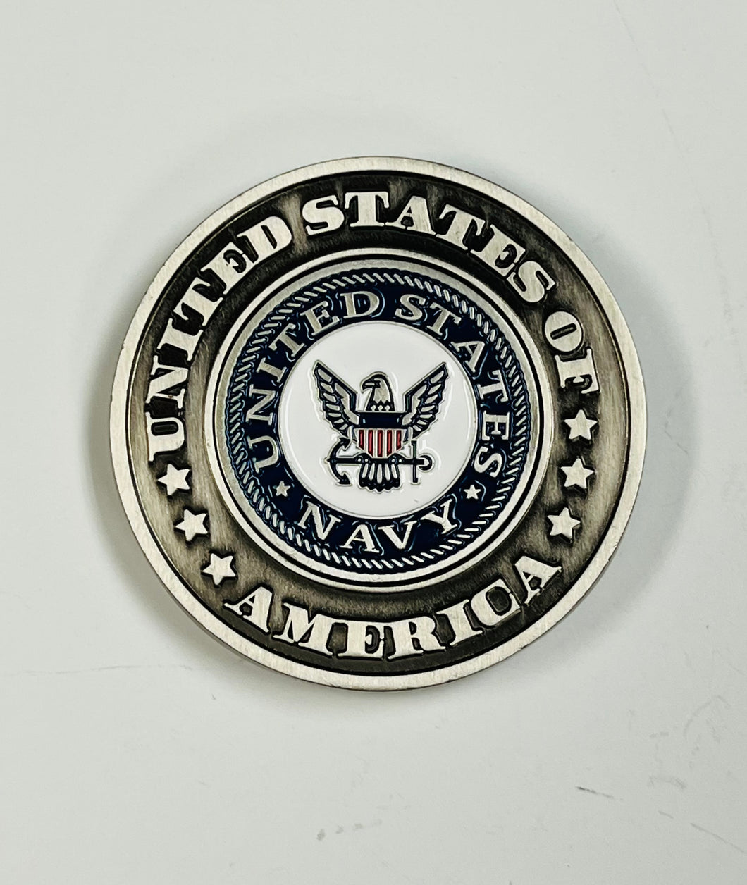 MAGNETIC COLLECTOR COIN WITH REMOVABLE US NAVY MEDALLION