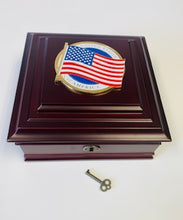 Load image into Gallery viewer, US FLAG DESKTOP BOX

